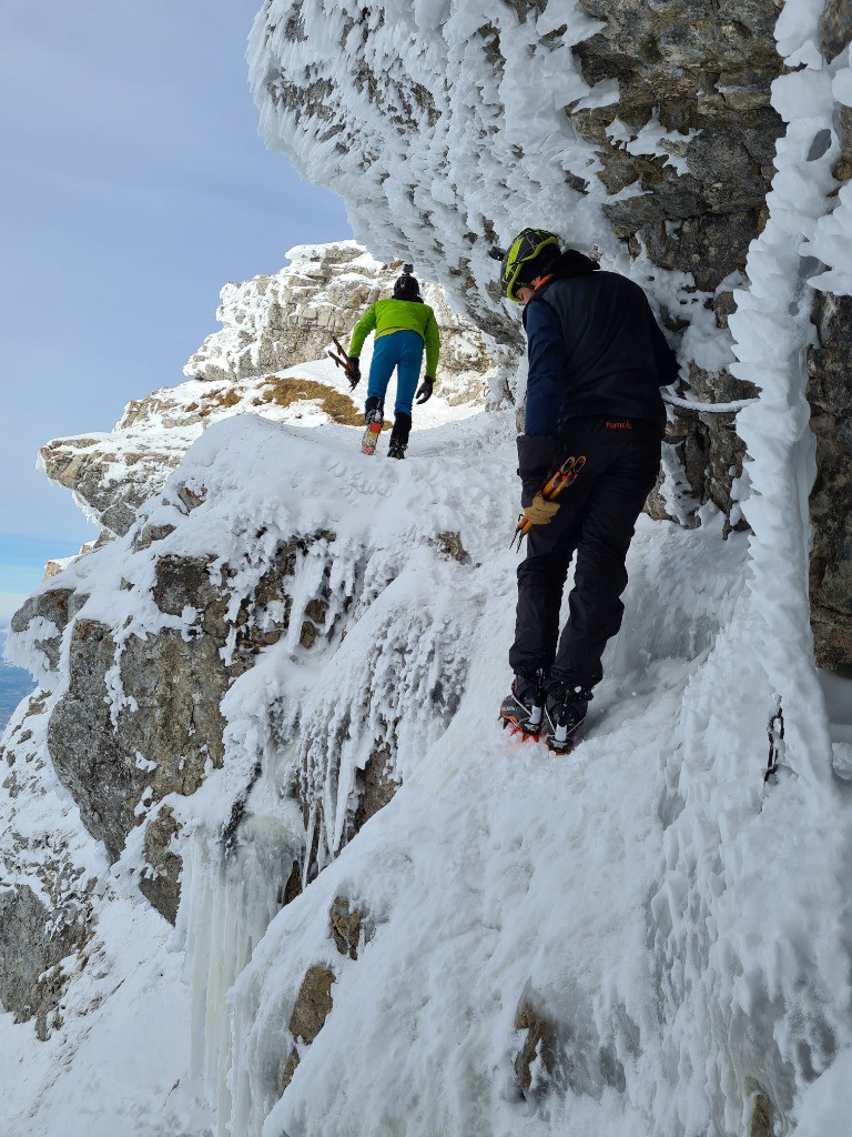 Obliger de monter par le passage d'été