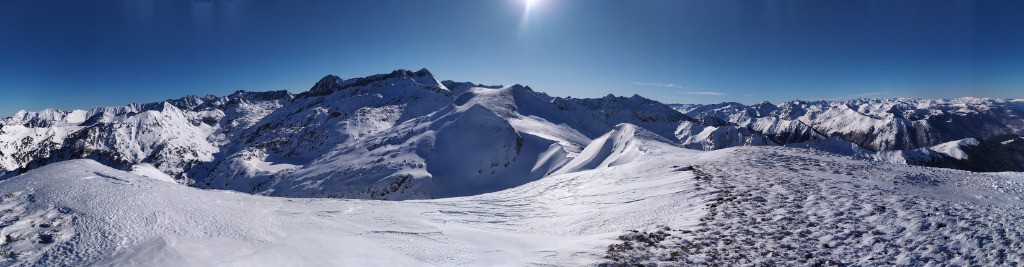 Panorama depuis le Sarrat de Coste Rébenc