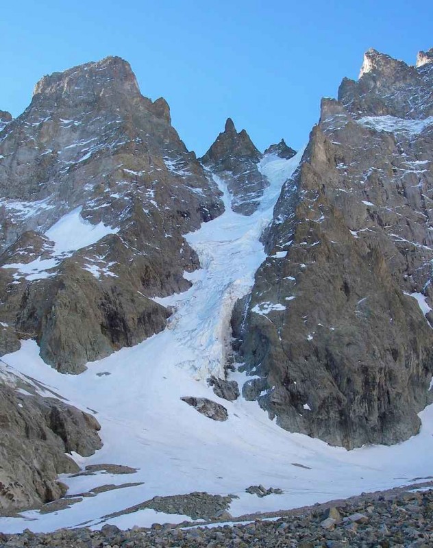 Cols du Pelvoux, vus du glacier Noir