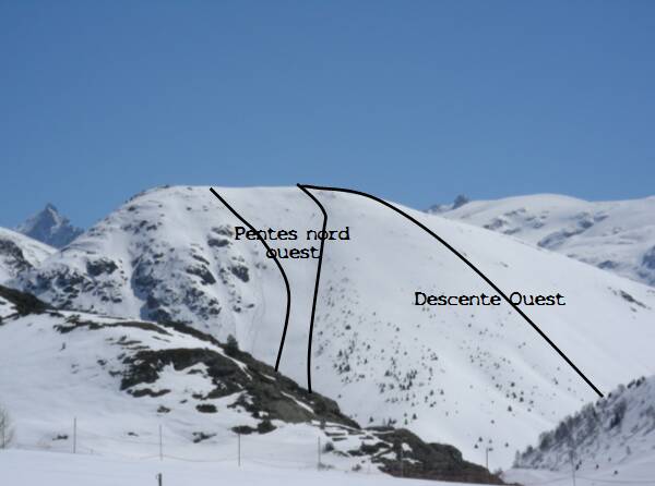 Les pentes des Grandes Buffes côté Ouest (à gauche des itinéraires il doit y avoir du ski 4!)