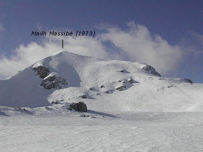 Le Mailh Massibé vu depuis le plateau