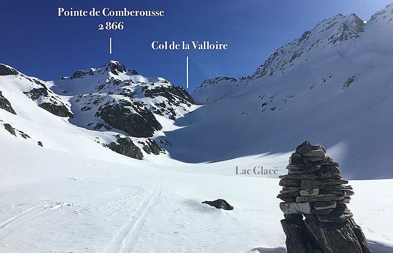 Col de la Valloire (caché), vu depuis le Lac Glacé.