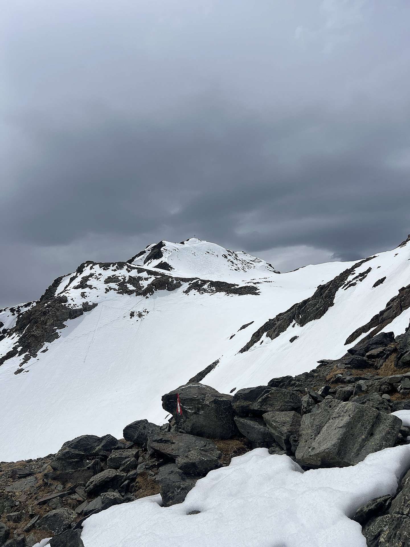 Sommet depuis le haut du vieux glacier